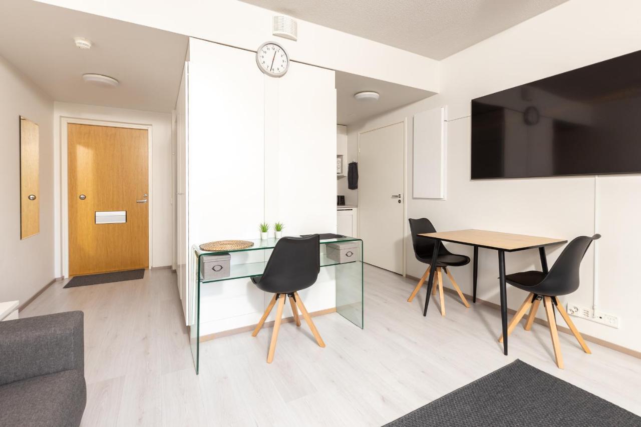 Ferienwohnung Valoisa Parvekkeellinen Kaksio, Oma Parkkipaikka Tampere Exterior foto